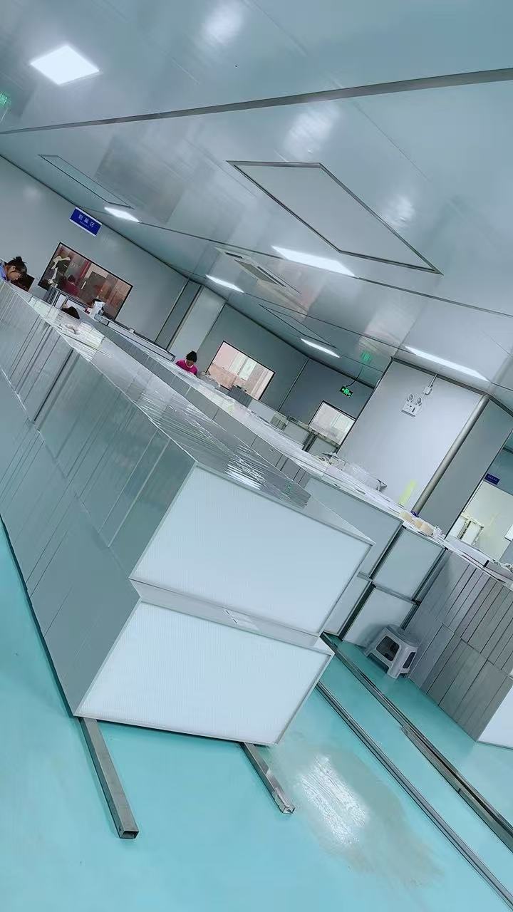 Latest company case about US Customer Bulk Repurchase Case: 120PCS H14 Cleanroom Air Filters Successfully Delivered via DDP
